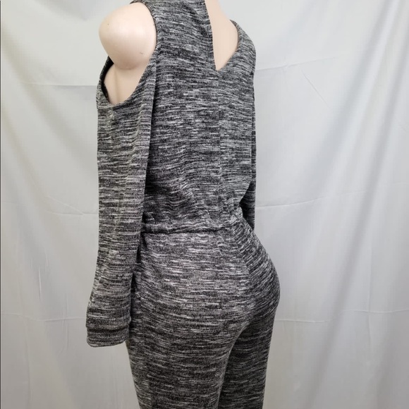 Fancy Jumpsuit ShoeDazzle - Picture 4 of 5